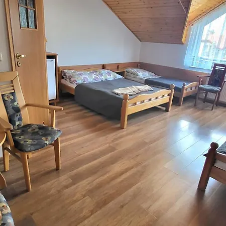 Asia- Pokoje Goscinne I Studia Ostrowo  Camera foto