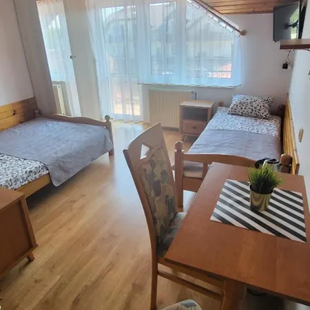 Asia- Pokoje Goscinne I Studia Ostrowo  Camera foto