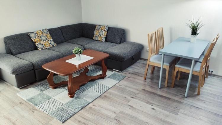 Asia- Goscinne I Studia Apartment