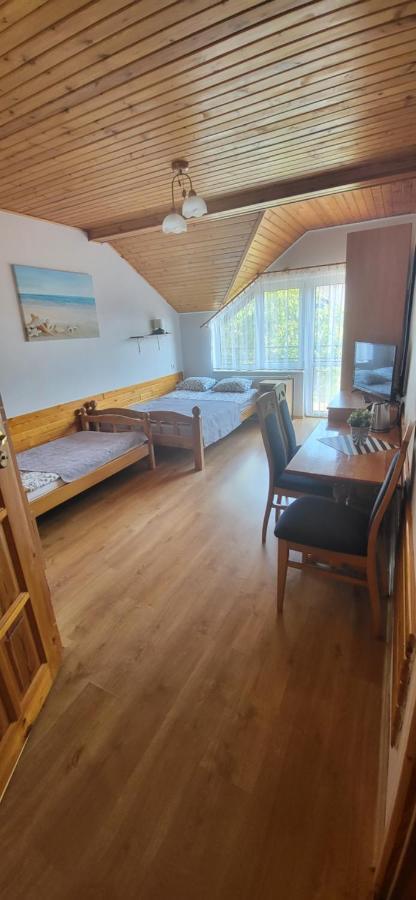 Asia- Goscinne I Studia Apartment