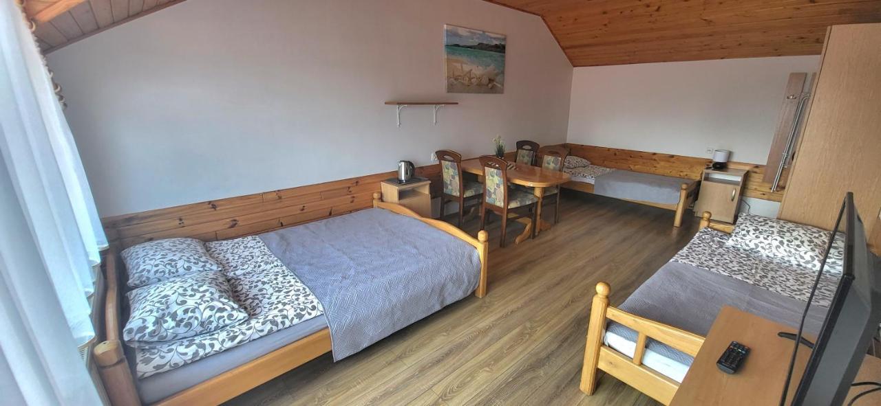 Apartment Asia- Goscinne I Studia *