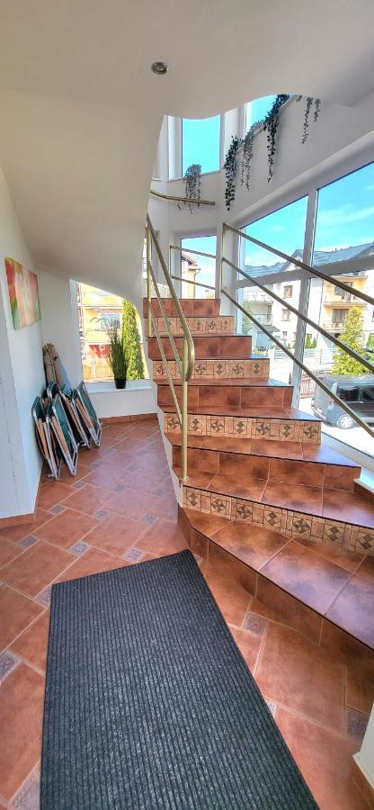 Asia- Goscinne I Studia Apartment