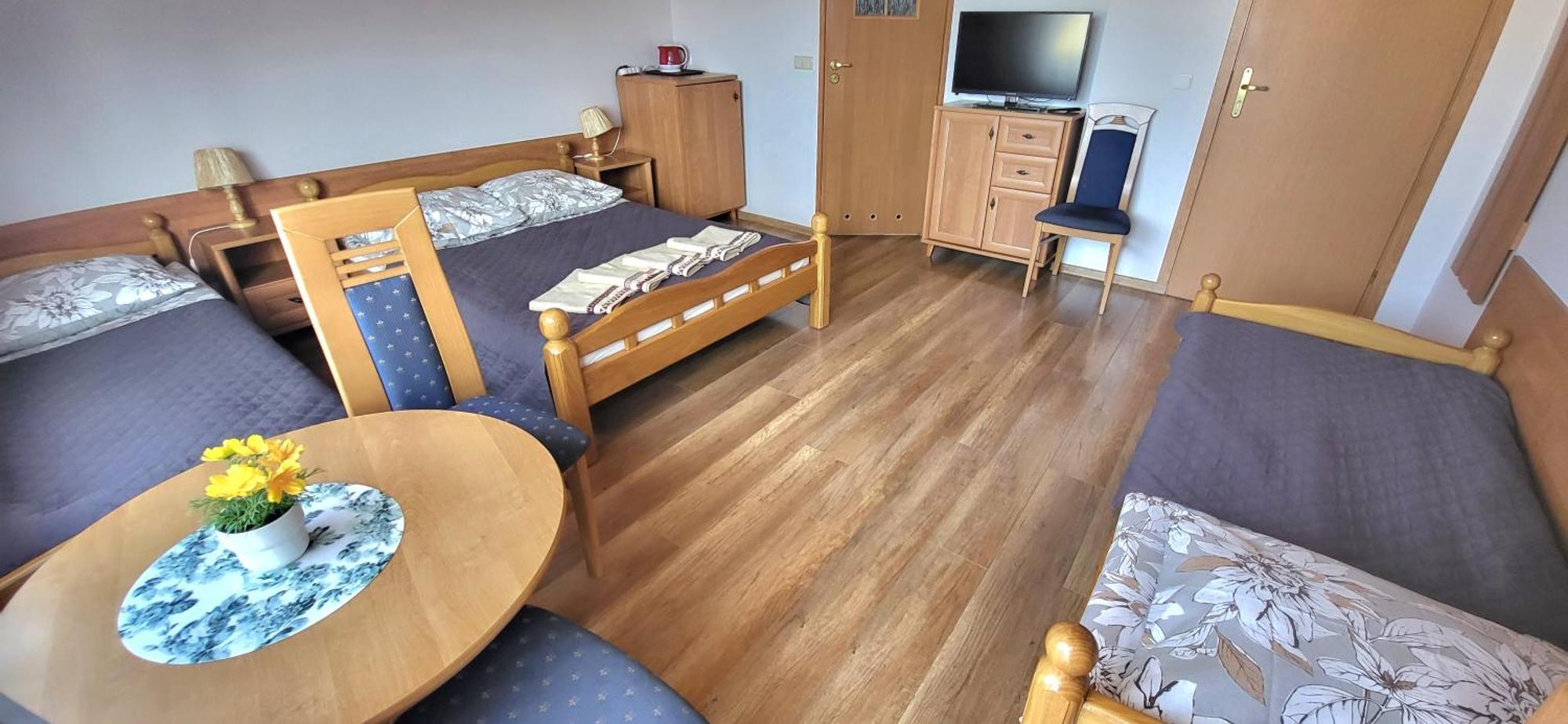 Apartment Asia- Goscinne I Studia